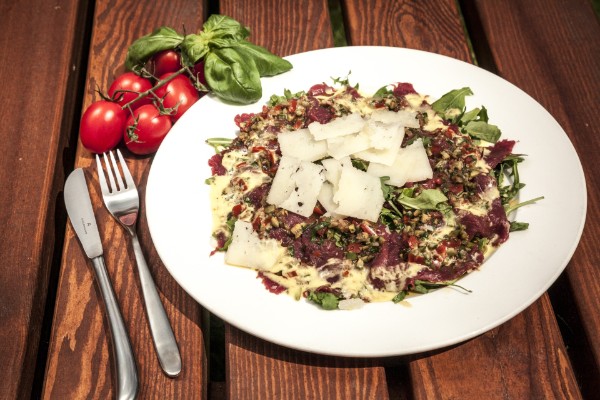 Straußencarpaccio - foto Udo Tanske Straußencarpaccio - foto Udo Tanske